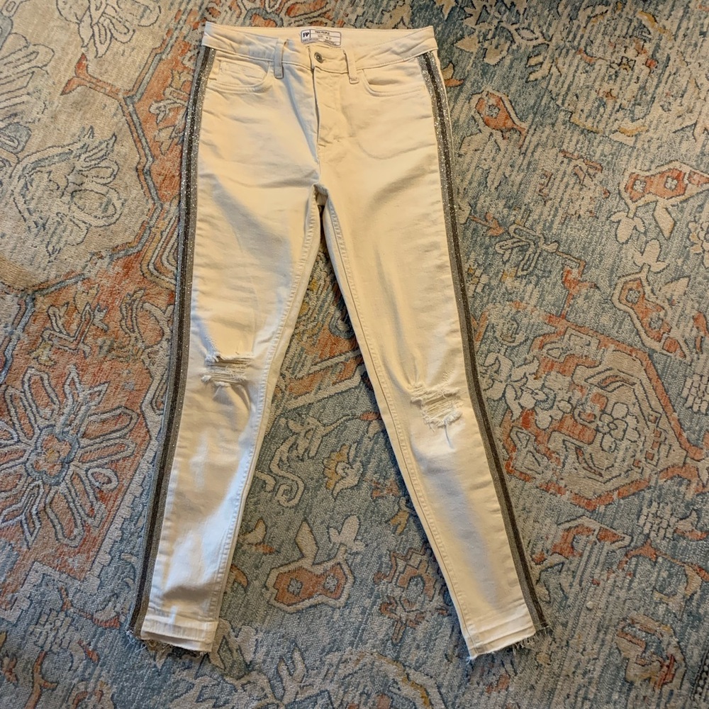 Free people jeans. Size 27.
